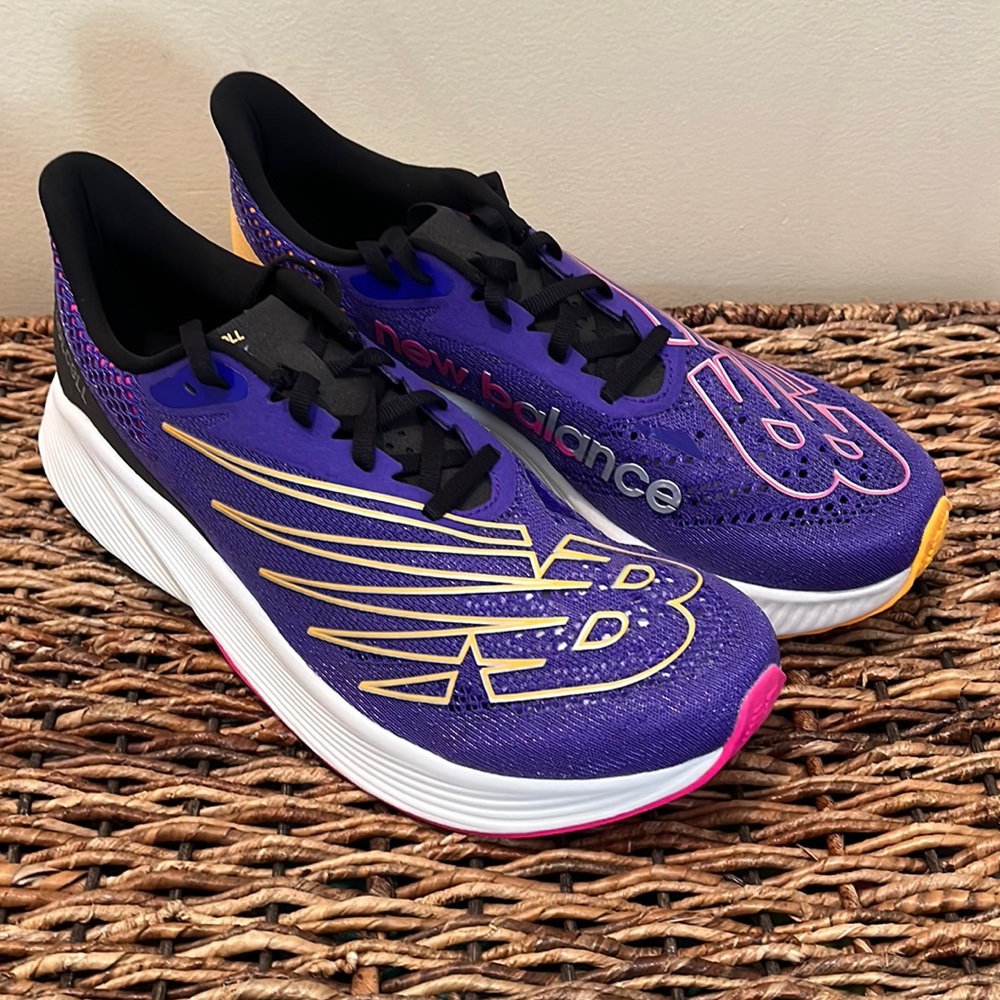 BRAND NEW - New Balance FuelCell RC ELITE V2 Running Shoes Men's Size 10 -